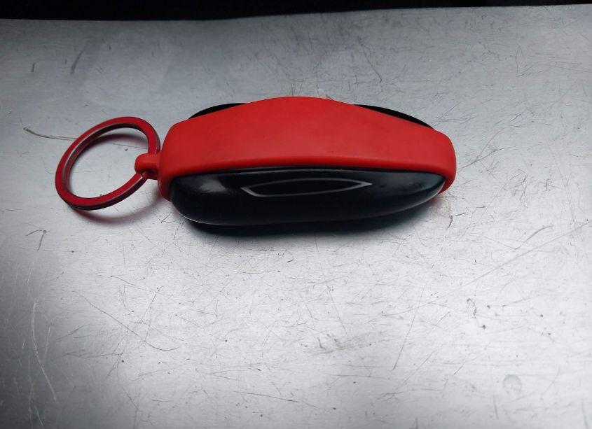 Photo 11 of 2016 Tesla Model S 60D/70D/75D/85D/90D (VIN 5YJSA1E23GF147351)