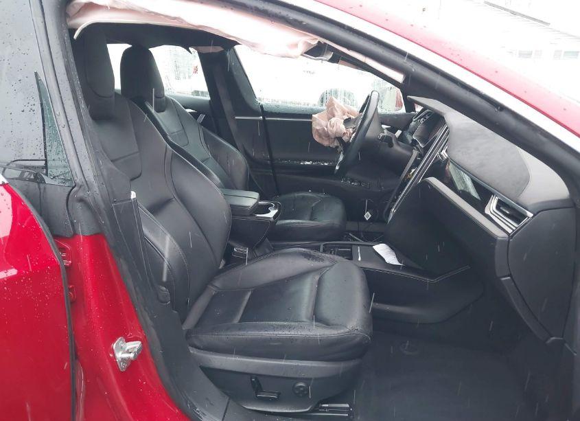 Photo 5 of 2016 Tesla Model S 60D/70D/75D/85D/90D (VIN 5YJSA1E23GF147351)