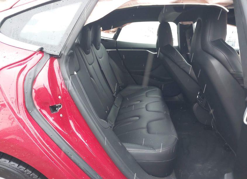 Photo 8 of 2016 Tesla Model S 60D/70D/75D/85D/90D (VIN 5YJSA1E23GF147351)