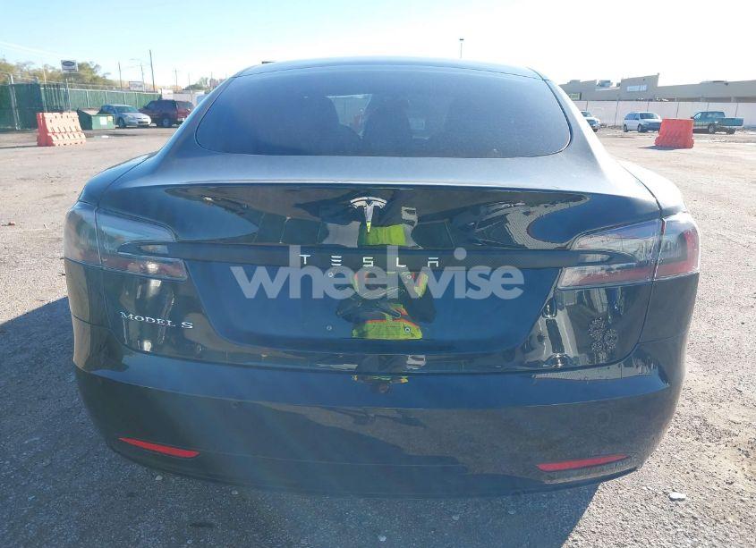 Photo 16 of 2018 Tesla Model S 100D/75D/P100D (VIN 5YJSA1E23JF246601)