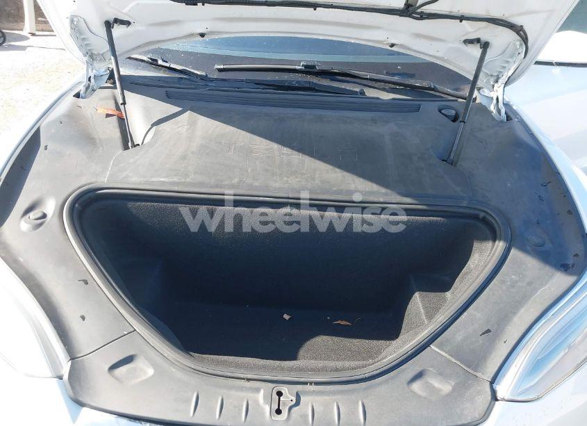 Photo 10 of 2020 Tesla Model S LONG RANGE DUAL MOTOR ALL-WHEEL DRIVE/LONG RANGE PLUS DUAL MOTOR ALL-WHEEL DRIVE (VIN 5YJSA1E23LF360441)