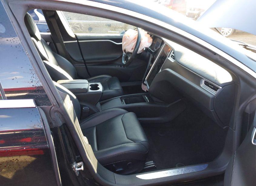 Photo 5 of 2018 Tesla Model S 100D/75D/P100D (VIN 5YJSA1E24JF246056)