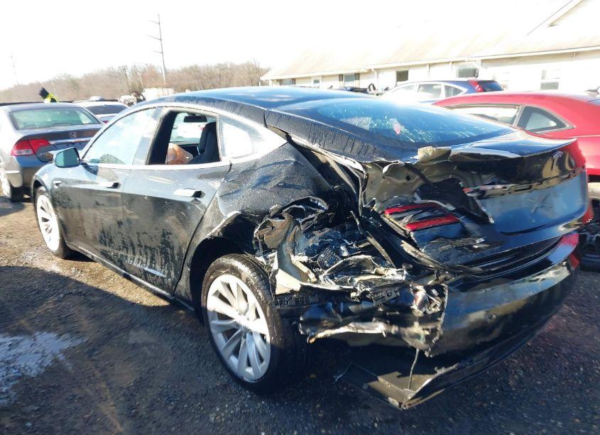 Photo 6 of 2018 Tesla Model S 100D/75D/P100D (VIN 5YJSA1E24JF246056)