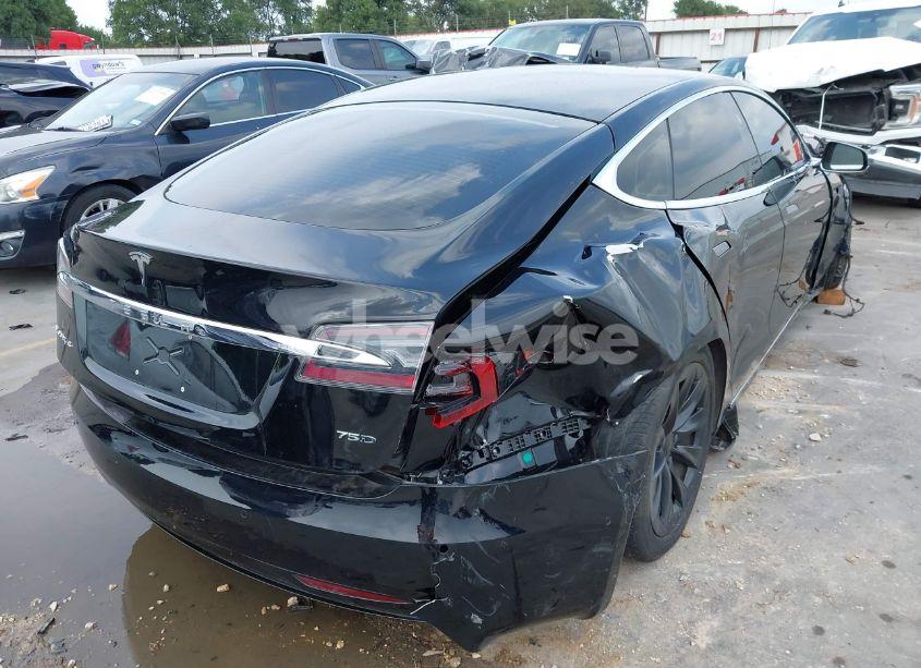 Photo 4 of 2018 Tesla Model S 100D/75D/P100D (VIN 5YJSA1E24JF248888)