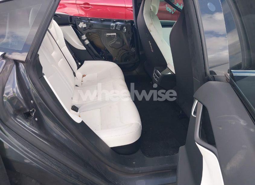 Photo 8 of 2020 Tesla Model S (VIN 5YJSA1E24LF350954)