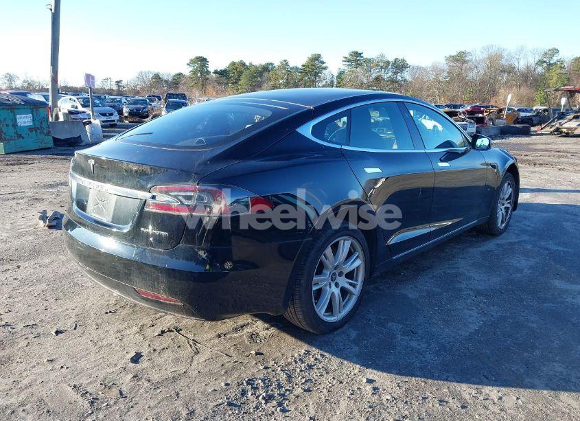 Photo 4 of 2020 Tesla Model S LONG RANGE DUAL MOTOR ALL-WHEEL DRIVE/LONG RANGE PLUS DUAL MOTOR ALL-WHEEL DRIVE (VIN 5YJSA1E24LF413888)