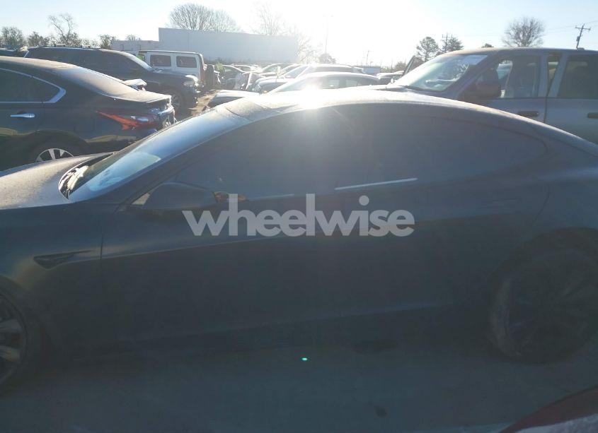 Photo 13 of 2017 Tesla Model S (VIN 5YJSA1E25HF186217)