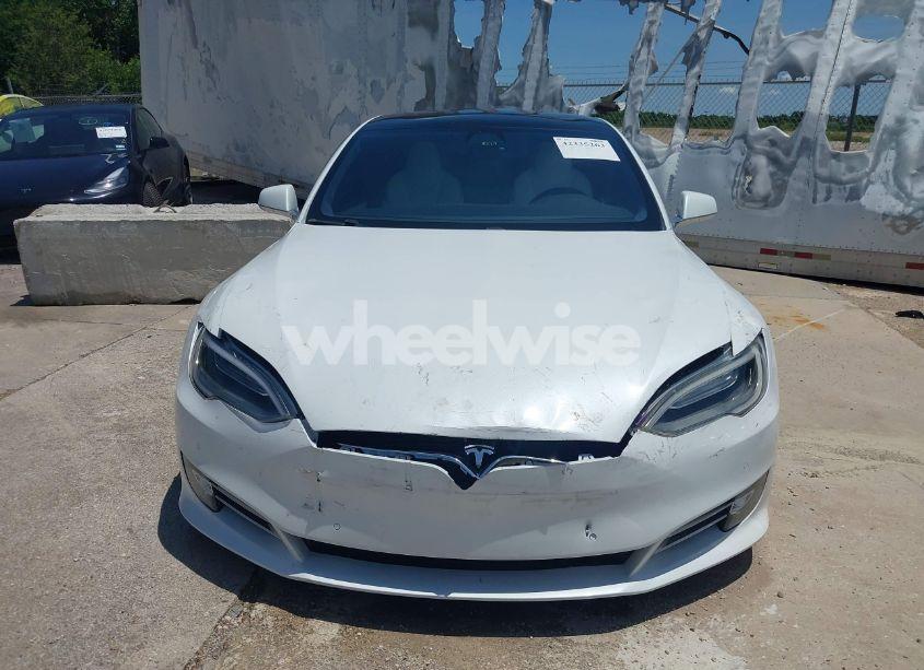 Photo 12 of 2018 Tesla Model S 100D/75D/P100D (VIN 5YJSA1E25JF245269)