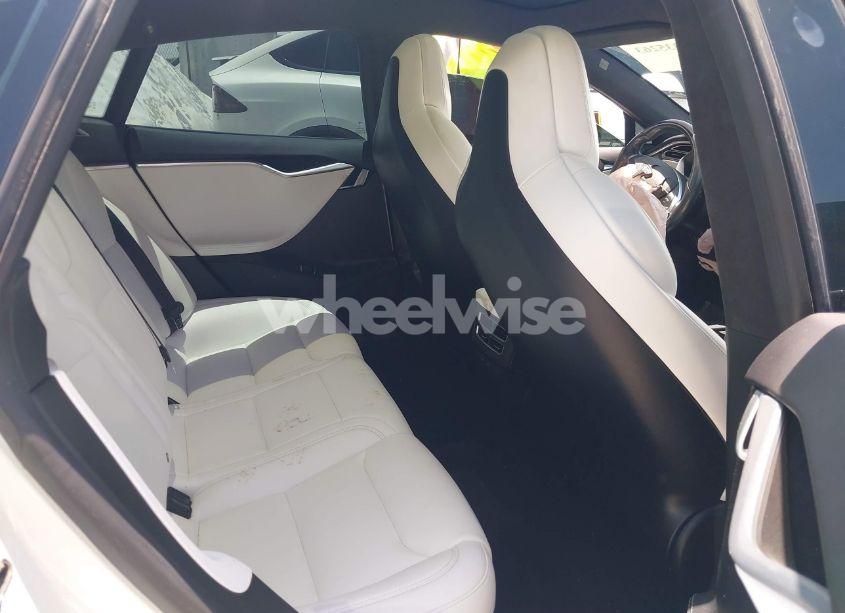 Photo 8 of 2018 Tesla Model S 100D/75D/P100D (VIN 5YJSA1E25JF245269)