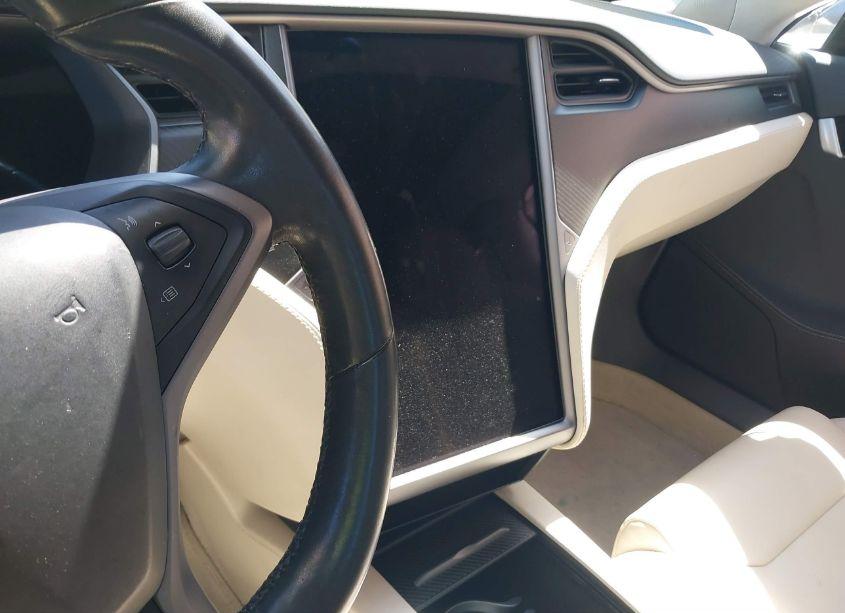 Photo 18 of 2018 Tesla Model S 100D/75D/P100D (VIN 5YJSA1E25JF291121)
