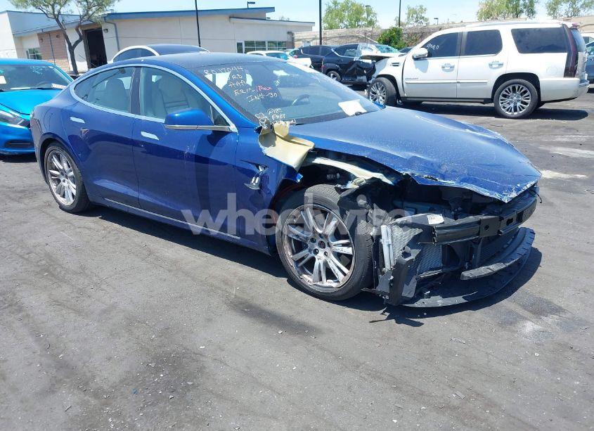 2020 Tesla Model S LONG RANGE DUAL MOTOR ALL-WHEEL DRIVE/LONG RANGE PLUS DUAL MOTOR ALL-WHEEL DRIVE (VIN 5YJSA1E25LF396292) main photo