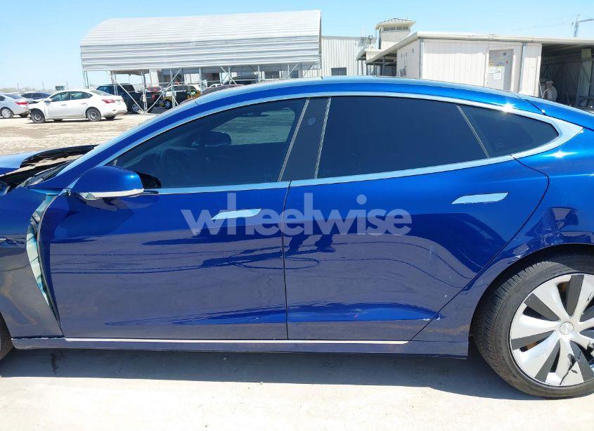 Photo 14 of 2020 Tesla Model S LONG RANGE DUAL MOTOR ALL-WHEEL DRIVE/LONG RANGE PLUS DUAL MOTOR ALL-WHEEL DRIVE (VIN 5YJSA1E25LF401362)