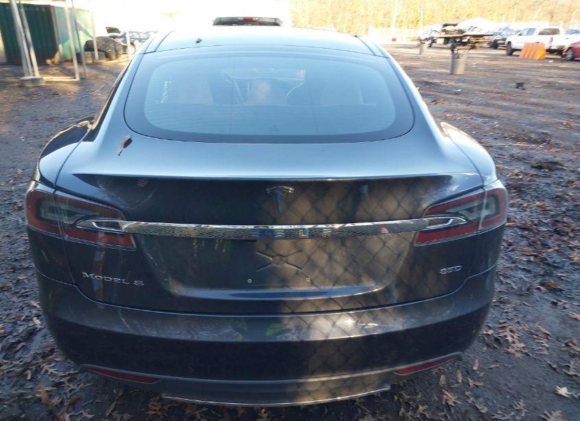 Photo 17 of 2015 Tesla Model S 70D/85D/P85D (VIN 5YJSA1E27FF119096)