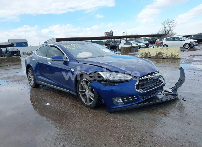 2016 Tesla Model S 60D/70D/75D/85D/90D (VIN 5YJSA1E27GF126793) main photo