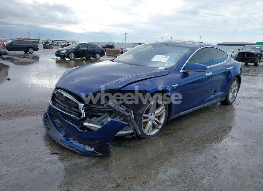 Photo 2 of 2016 Tesla Model S 60D/70D/75D/85D/90D (VIN 5YJSA1E27GF126793)