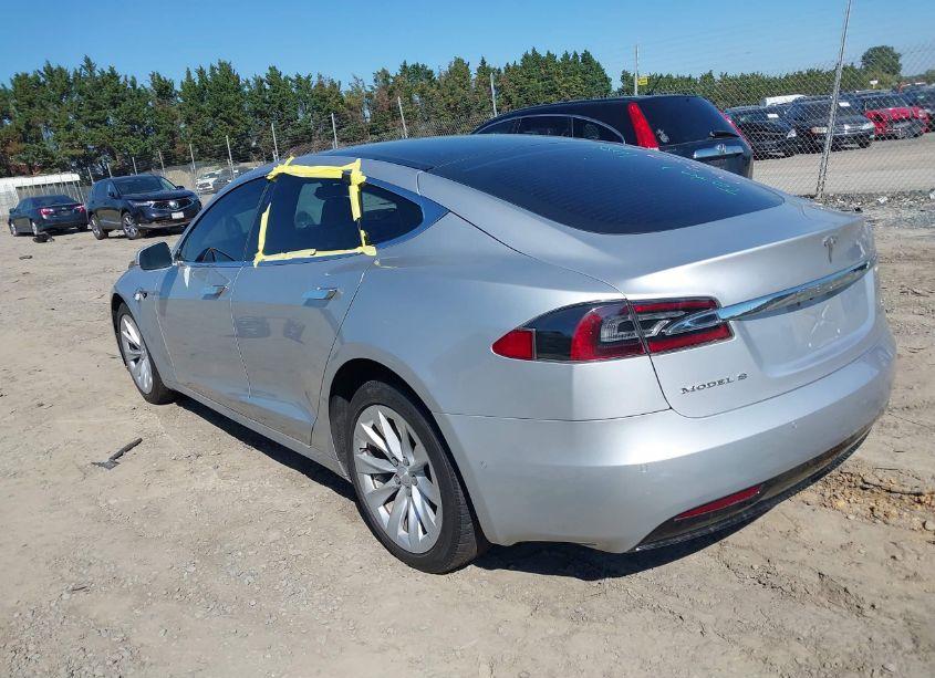 Photo 3 of 2017 Tesla Model S 100D/60D/75D/90D/P100D (VIN 5YJSA1E27HF226846)