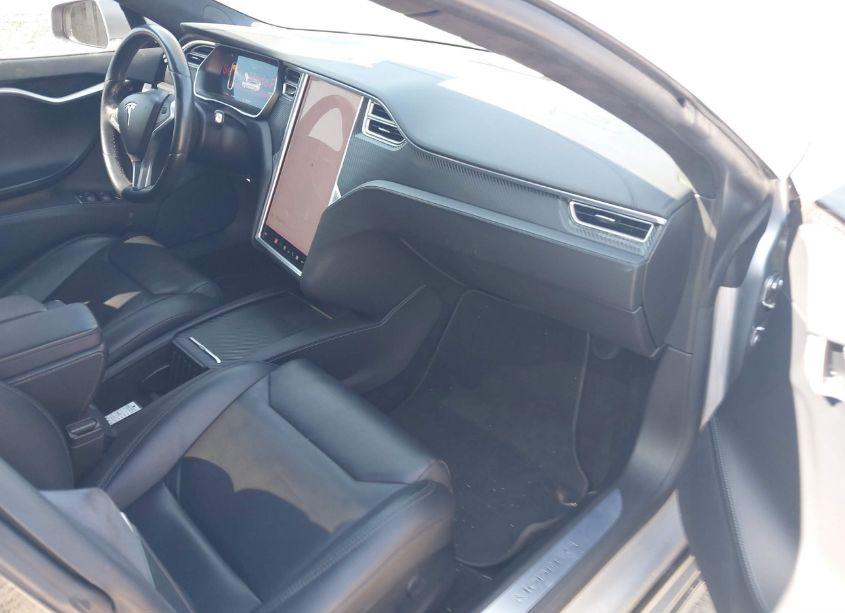 Photo 5 of 2017 Tesla Model S 100D/60D/75D/90D/P100D (VIN 5YJSA1E27HF226846)