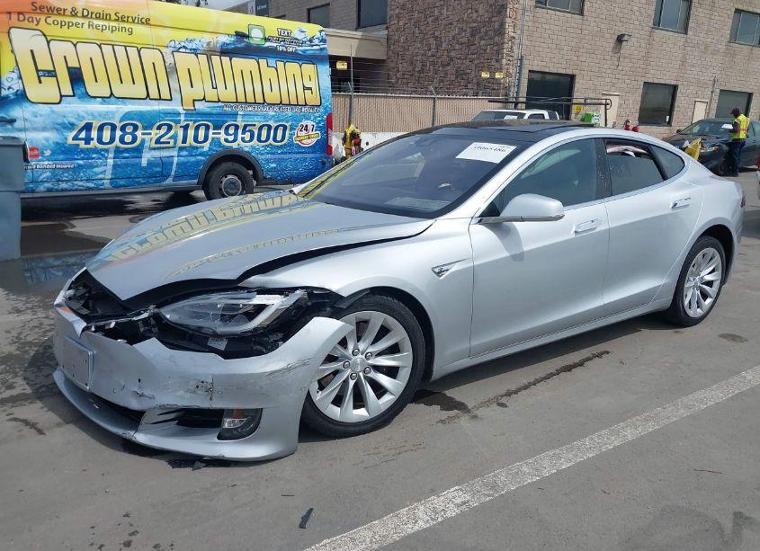 Photo 2 of 2016 Tesla Model S 60D/70D/75D/85D/90D (VIN 5YJSA1E28GF153324)