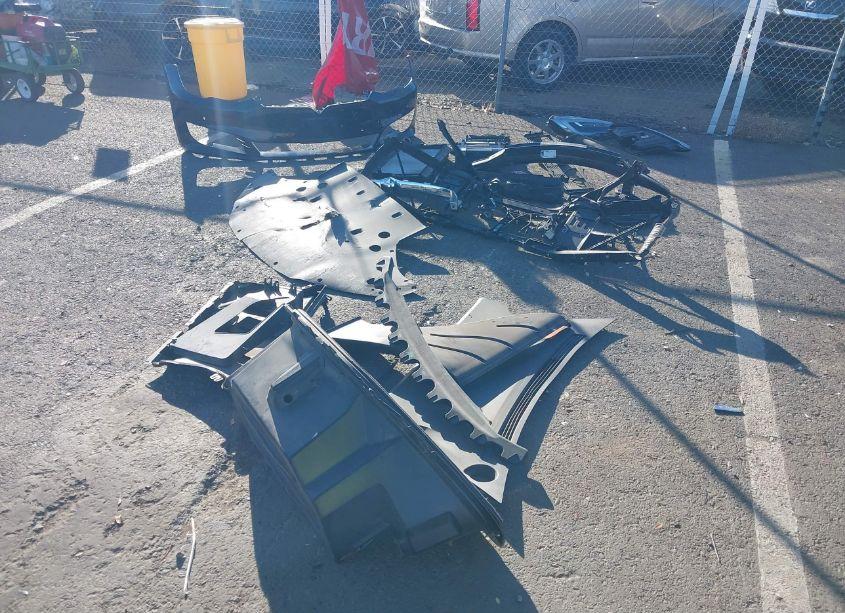 Photo 10 of 2016 Tesla Model S 60D/70D/75D/85D/90D (VIN 5YJSA1E28GF157308)