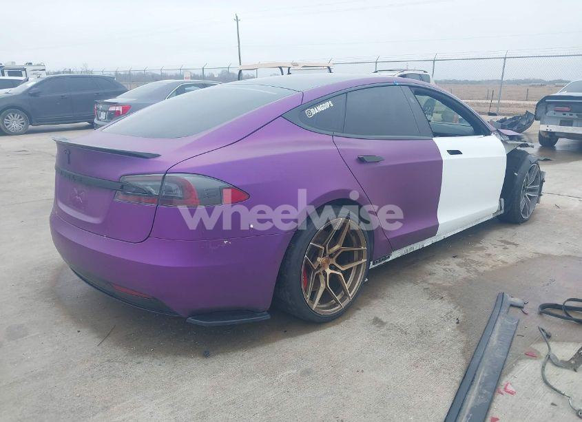 Photo 4 of 2017 Tesla Model S 100D/60D/75D/90D/P100D (VIN 5YJSA1E28HF233062)