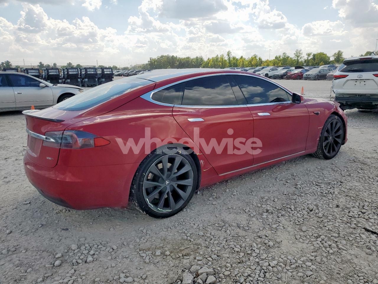 Photo 3 of 2018 TESLA MODEL S (VIN 5YJSA1E28JF244570)