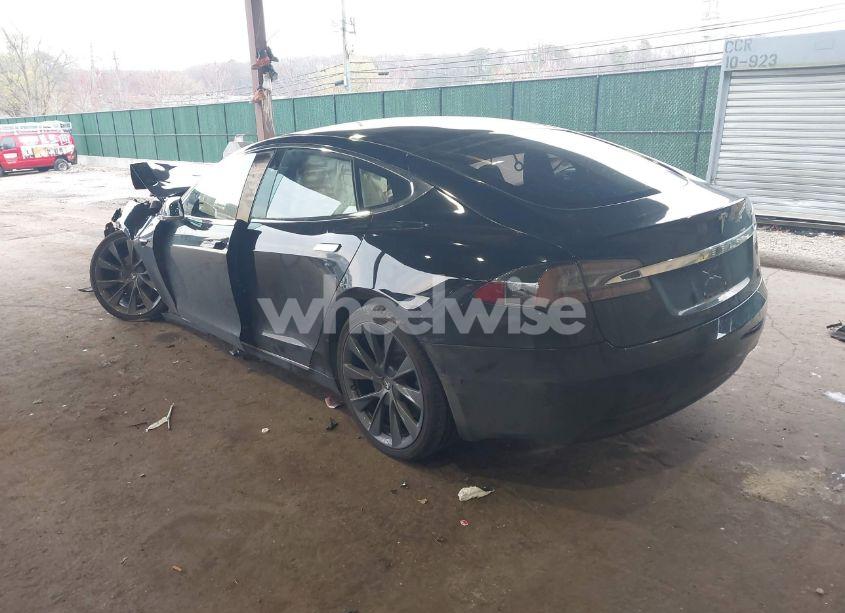 Photo 3 of 2021 Tesla Model S (VIN 5YJSA1E28MF425446)