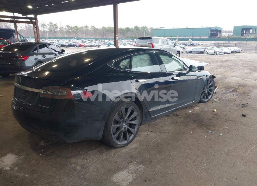 Photo 4 of 2021 Tesla Model S (VIN 5YJSA1E28MF425446)