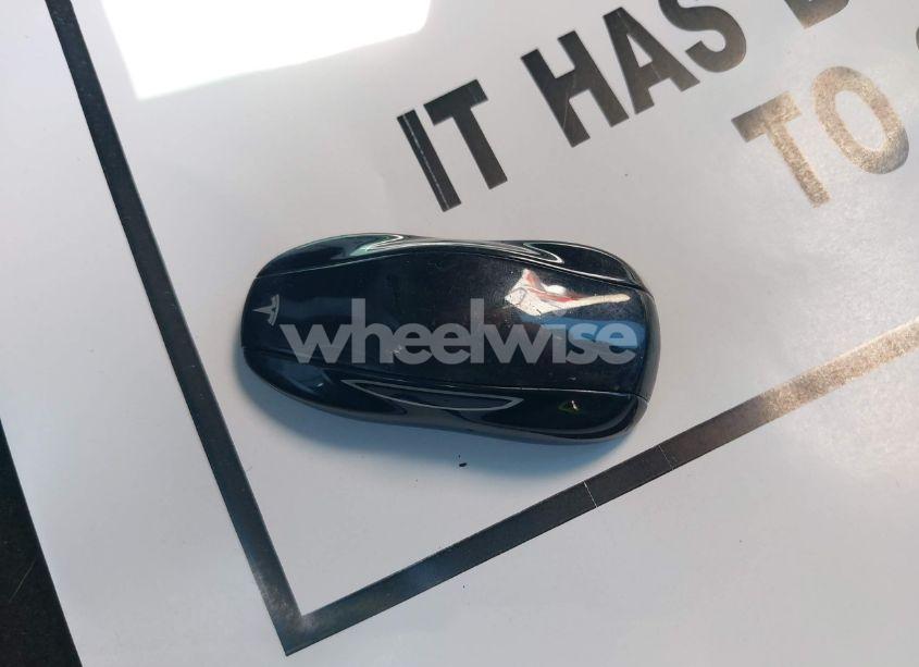 Photo 11 of 2021 Tesla Model S LONG RANGE DUAL MOTOR ALL-WHEEL DRIVE/LONG RANGE PLUS DUAL MOTOR ALL-WHEEL DRIVE (VIN 5YJSA1E28MF426080)