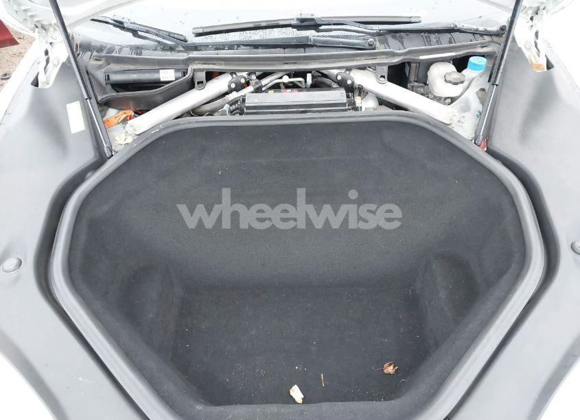 Photo 10 of 2016 Tesla Model S (VIN 5YJSA1E29GF130277)