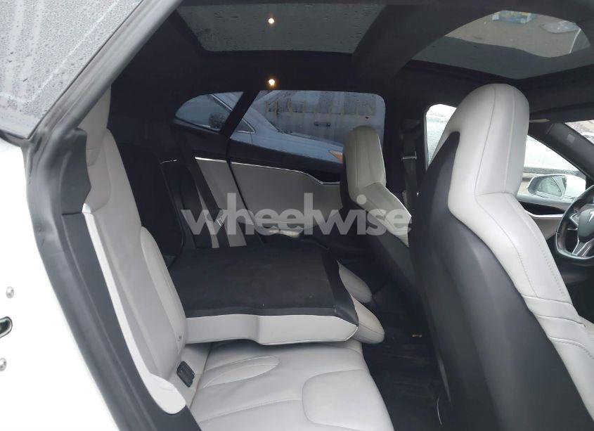 Photo 8 of 2016 Tesla Model S (VIN 5YJSA1E29GF130277)