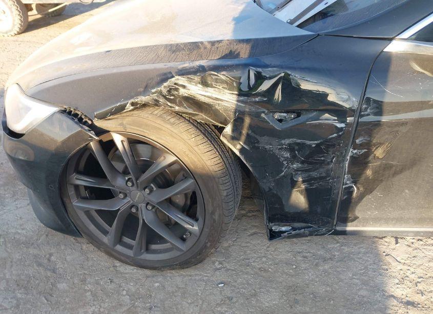 Photo 6 of 2016 Tesla Model S 60D/70D/75D/85D/90D (VIN 5YJSA1E29GF174375)