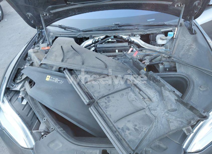 Photo 10 of 2017 Tesla Model S 100D/60D/75D/90D/P100D (VIN 5YJSA1E29HF216786)