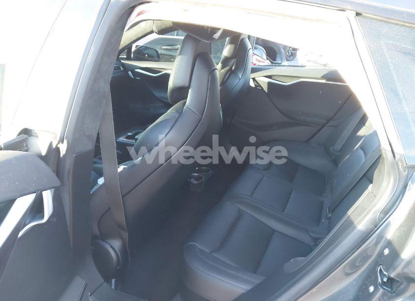 Photo 8 of 2017 Tesla Model S 100D/60D/75D/90D/P100D (VIN 5YJSA1E29HF216786)