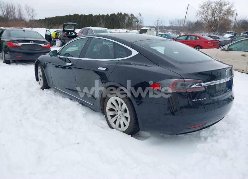 Photo 3 of 2017 Tesla Model S 100D/60D/75D/90D/P100D (VIN 5YJSA1E29HF229912)