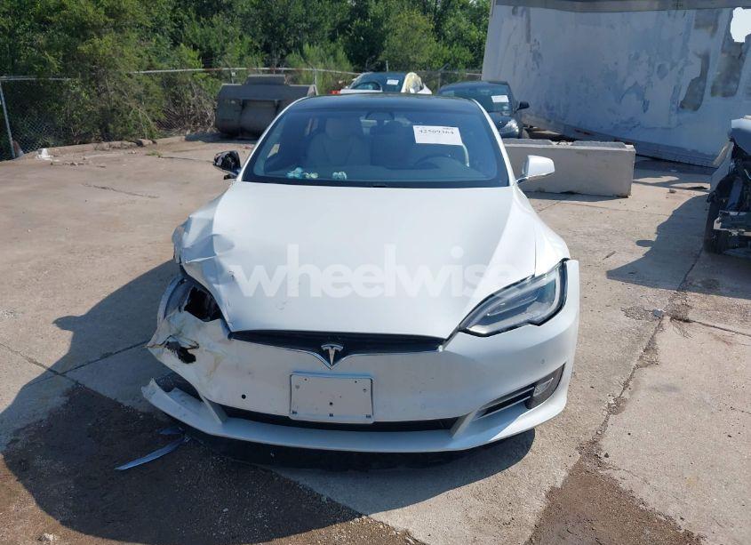 Photo 11 of 2020 Tesla Model S LONG RANGE DUAL MOTOR ALL-WHEEL DRIVE/LONG RANGE PLUS DUAL MOTOR ALL-WHEEL DRIVE (VIN 5YJSA1E29LF389023)
