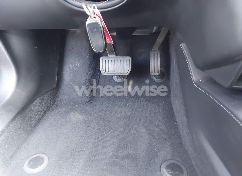 Photo 11 of 2020 Tesla Model S LONG RANGE DUAL MOTOR ALL-WHEEL DRIVE/LONG RANGE PLUS DUAL MOTOR ALL-WHEEL DRIVE (VIN 5YJSA1E29LF398658)