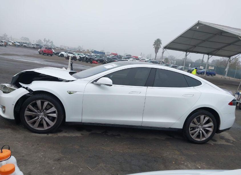 Photo 15 of 2015 Tesla Model S 70D/85D/P85D (VIN 5YJSA1E2XFF115849)