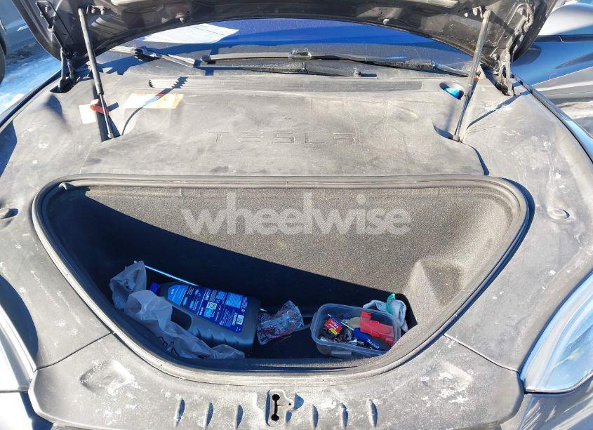 Photo 10 of 2017 Tesla Model S 100D/60D/75D/90D/P100D (VIN 5YJSA1E2XHF178730)