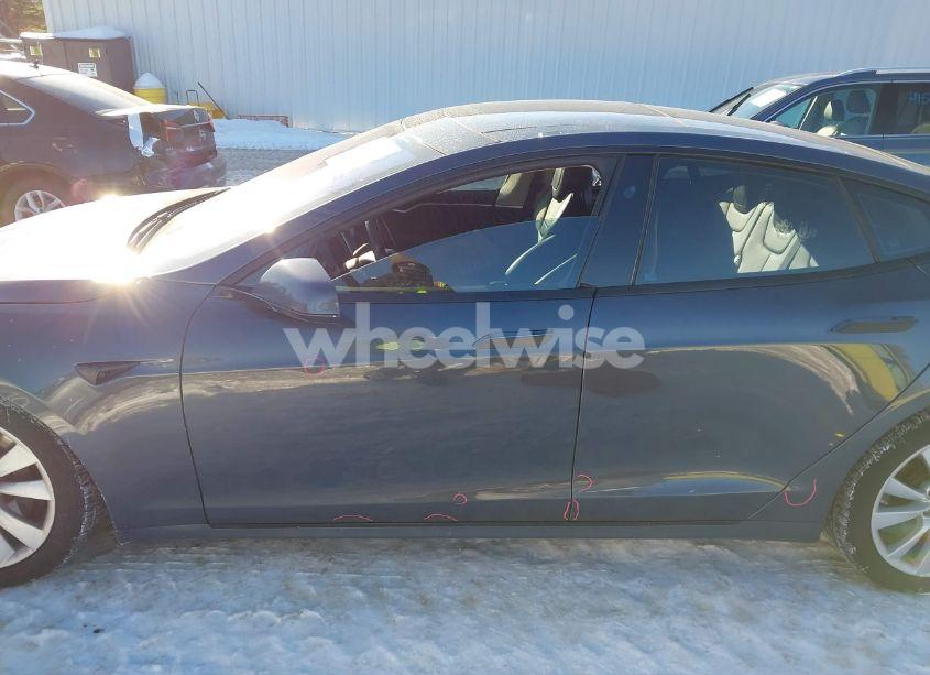 Photo 14 of 2017 Tesla Model S 100D/60D/75D/90D/P100D (VIN 5YJSA1E2XHF178730)