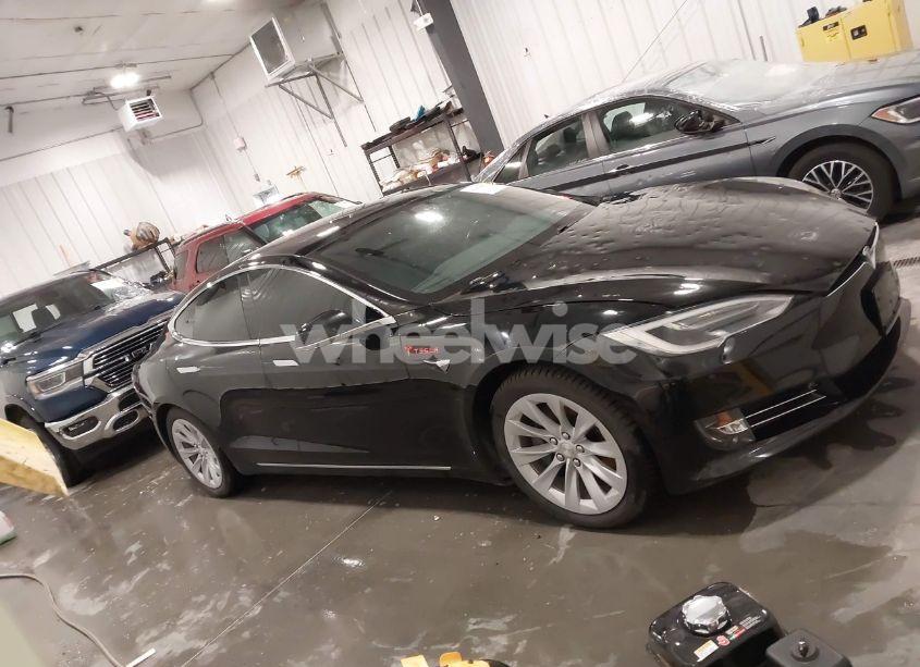 Photo 13 of 2018 Tesla Model S 100D/75D/P100D (VIN 5YJSA1E2XJF248751)