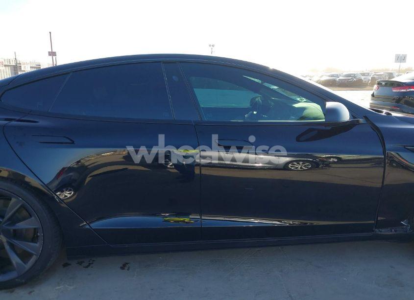 Photo 14 of 2018 Tesla Model S 100D/75D/P100D (VIN 5YJSA1E2XJF257739)