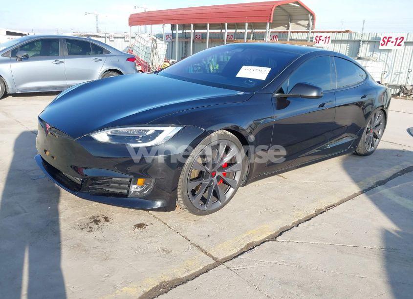 Photo 2 of 2018 Tesla Model S 100D/75D/P100D (VIN 5YJSA1E2XJF257739)