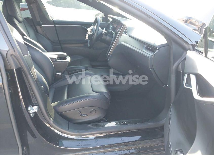 Photo 5 of 2018 Tesla Model S 100D/75D/P100D (VIN 5YJSA1E2XJF257739)