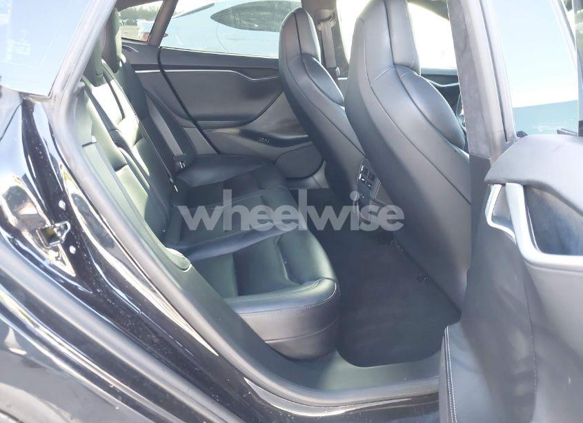 Photo 8 of 2018 Tesla Model S 100D/75D/P100D (VIN 5YJSA1E2XJF257739)
