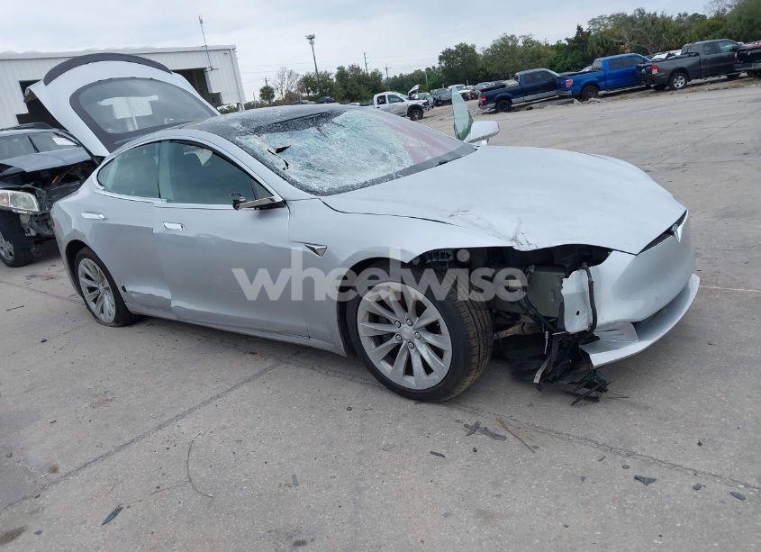 Photo 13 of 2018 Tesla Model S 100D/75D/P100D (VIN 5YJSA1E2XJF258809)