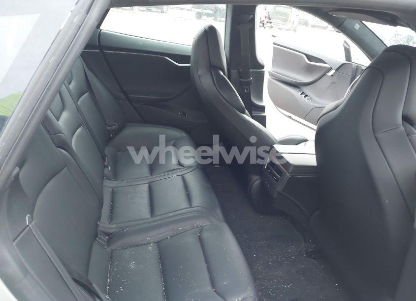 Photo 8 of 2018 Tesla Model S 100D/75D/P100D (VIN 5YJSA1E2XJF258809)