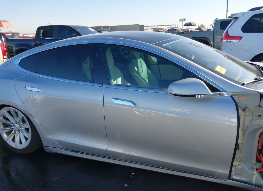 Photo 14 of 2018 Tesla Model S 100D/75D/P100D (VIN 5YJSA1E2XJF287761)