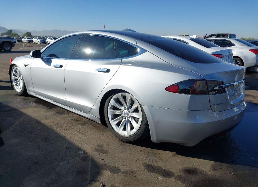 Photo 3 of 2018 Tesla Model S 100D/75D/P100D (VIN 5YJSA1E2XJF287761)