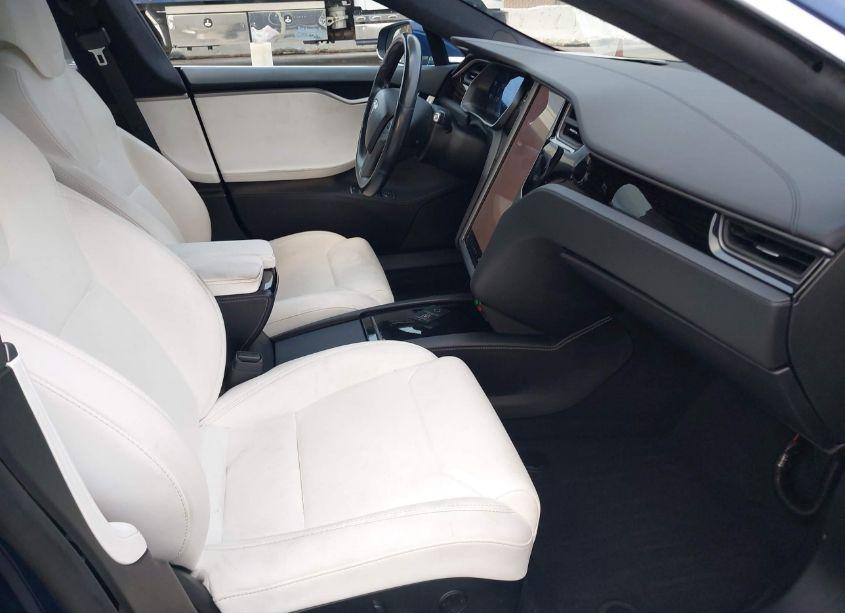 Photo 5 of 2018 Tesla Model S 100D/75D/P100D (VIN 5YJSA1E2XJF291390)