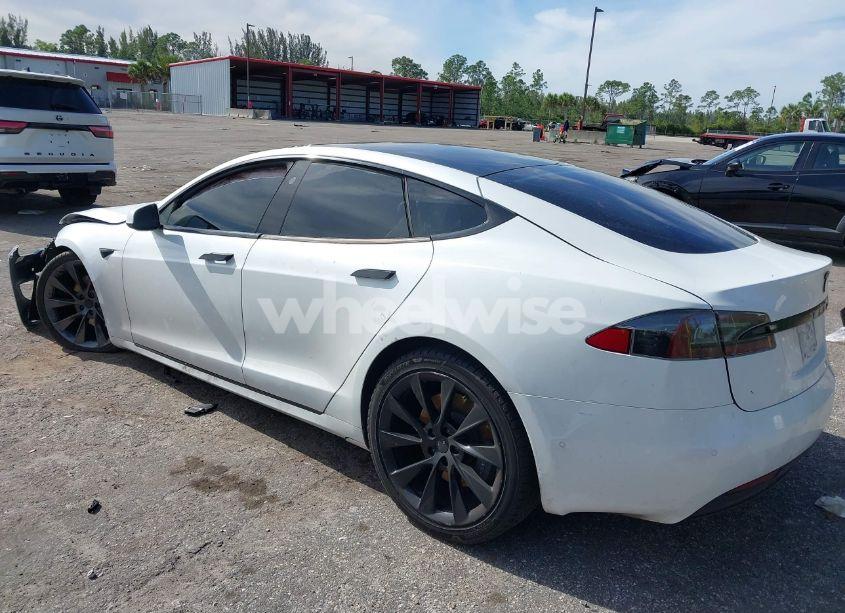 Photo 3 of 2020 Tesla Model S LONG RANGE DUAL MOTOR ALL-WHEEL DRIVE/LONG RANGE PLUS DUAL MOTOR ALL-WHEEL DRIVE (VIN 5YJSA1E2XLF360260)